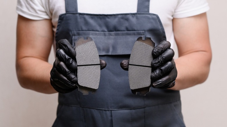 لنت‌های چرمی و فلزی اولیه